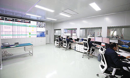 央媒持續(xù)關(guān)注 虹潤(rùn)再增信心--新華社客戶端專題報(bào)道巜福建順昌虹潤(rùn)儀表的國(guó)產(chǎn)化之路》，生動(dòng)描述虹潤(rùn)公司近年走過的成功之路